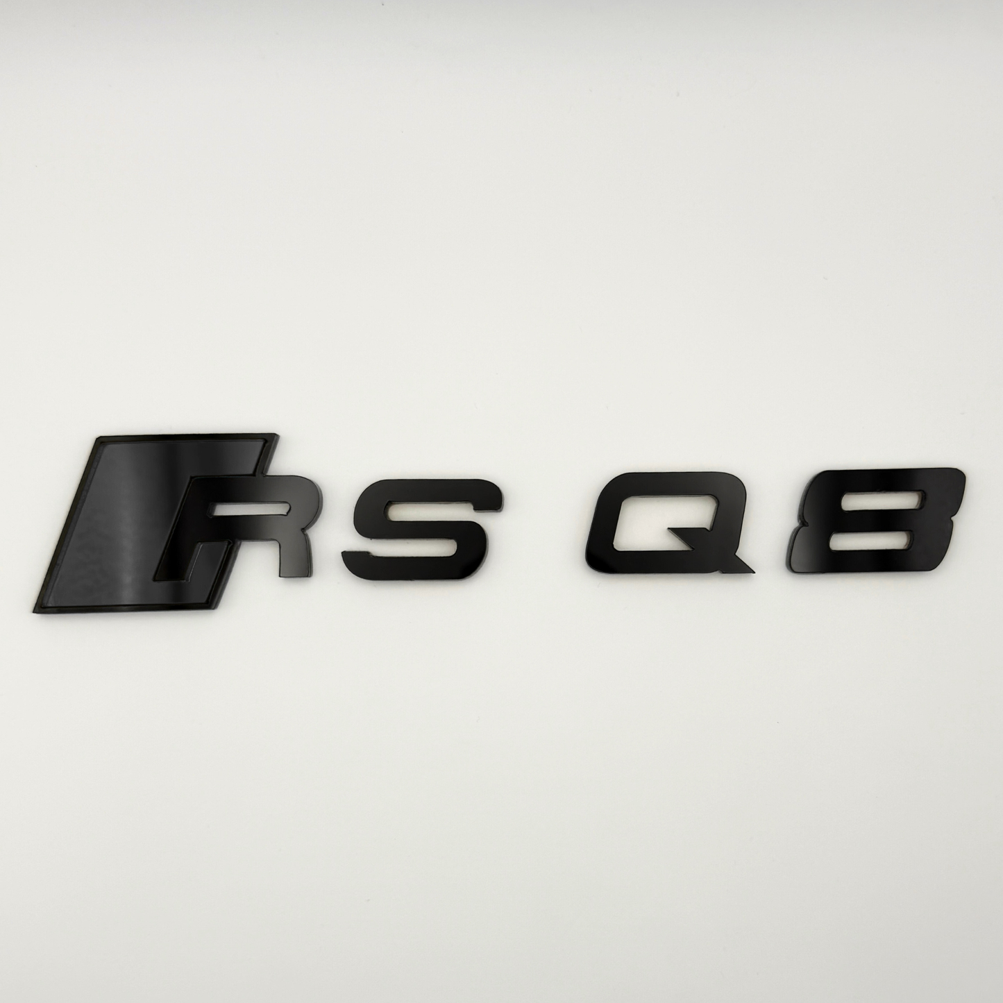 RS Q8