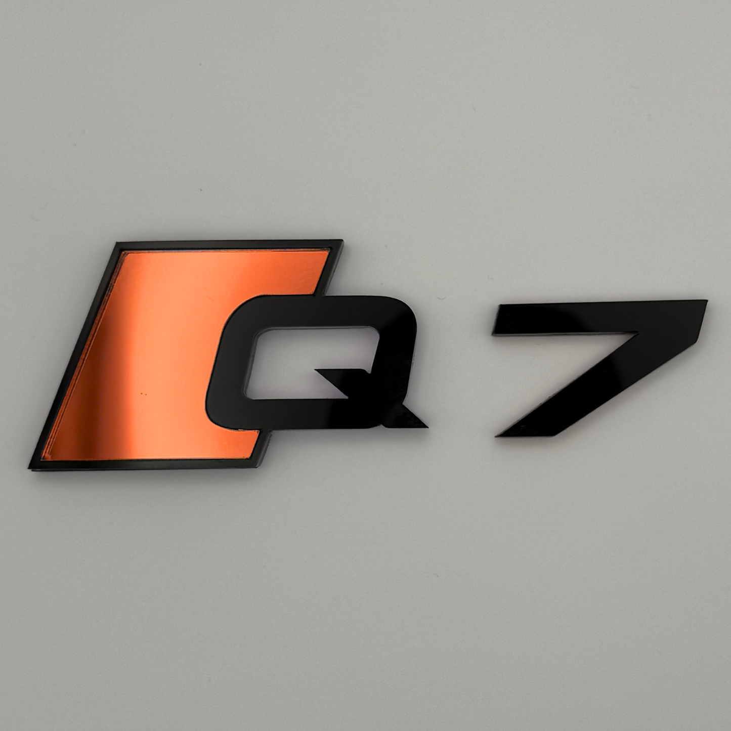 Q7