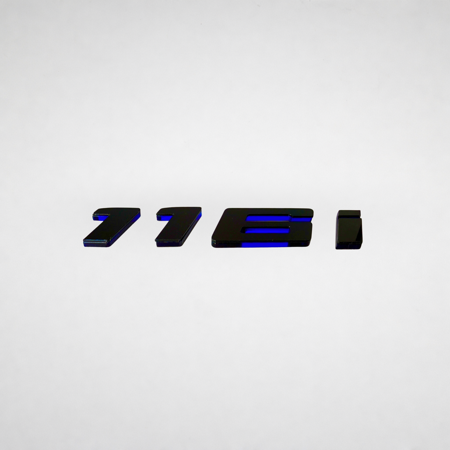 116i BMW Badge