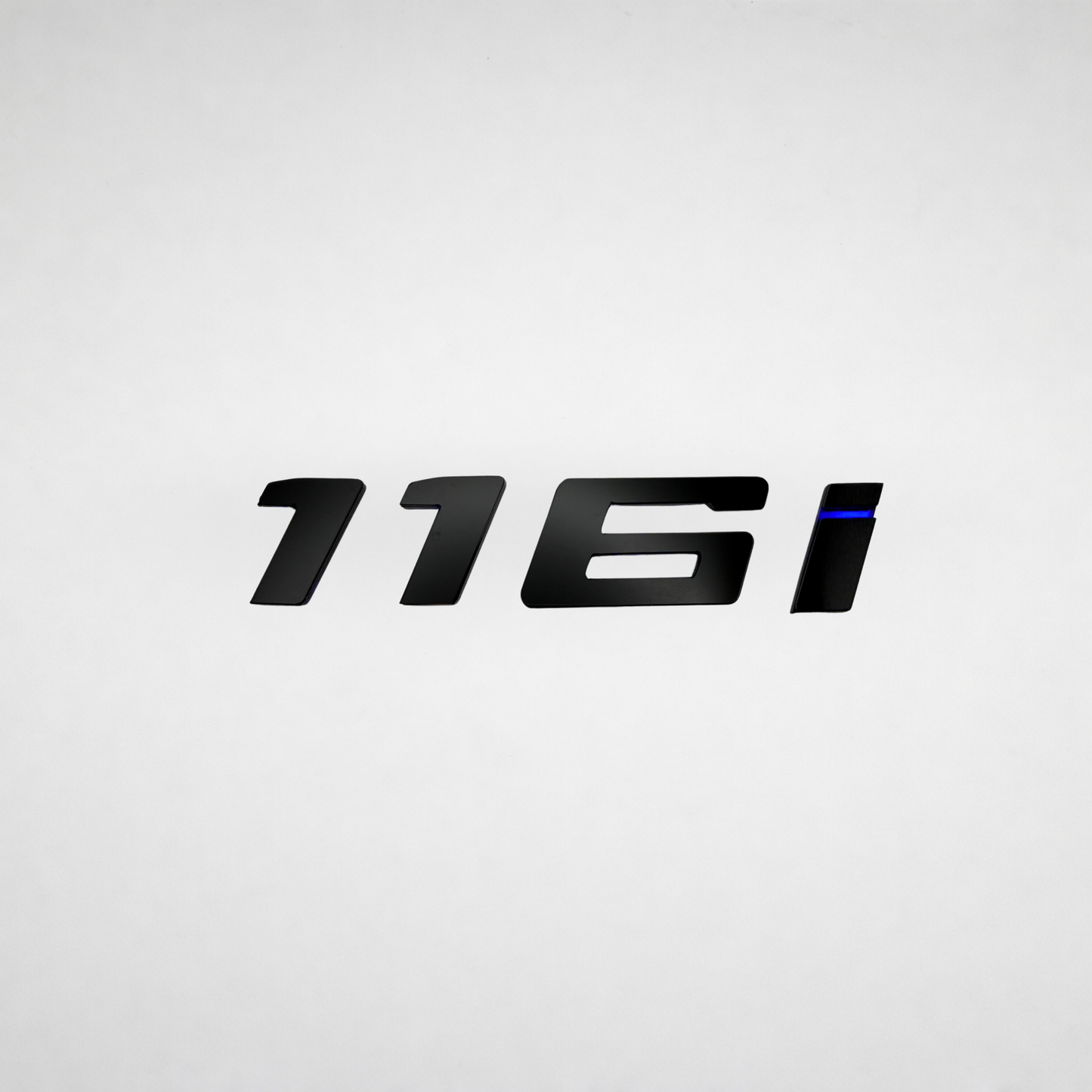 116i BMW Badge
