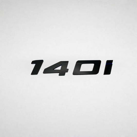 140i BMW Badge