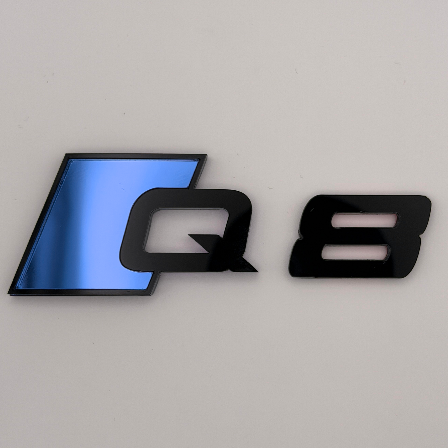 Q8