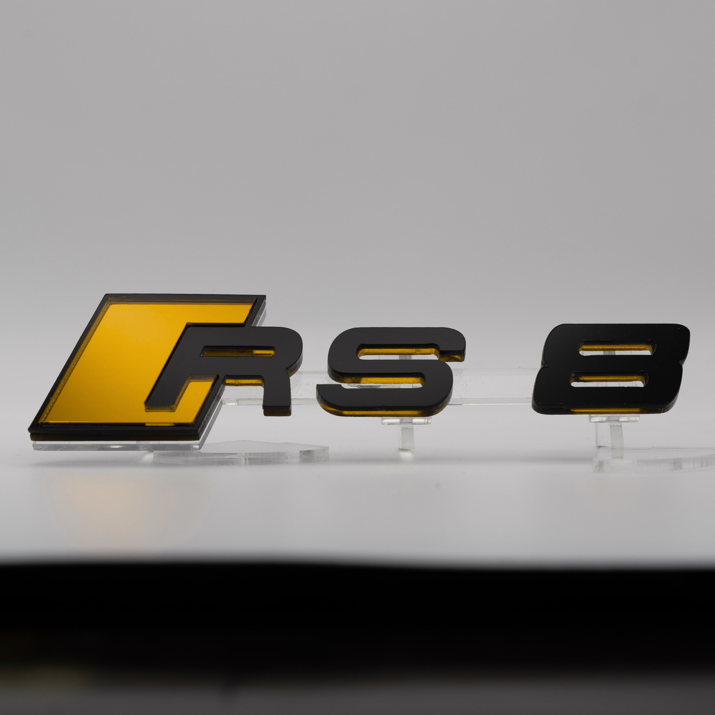 RS8