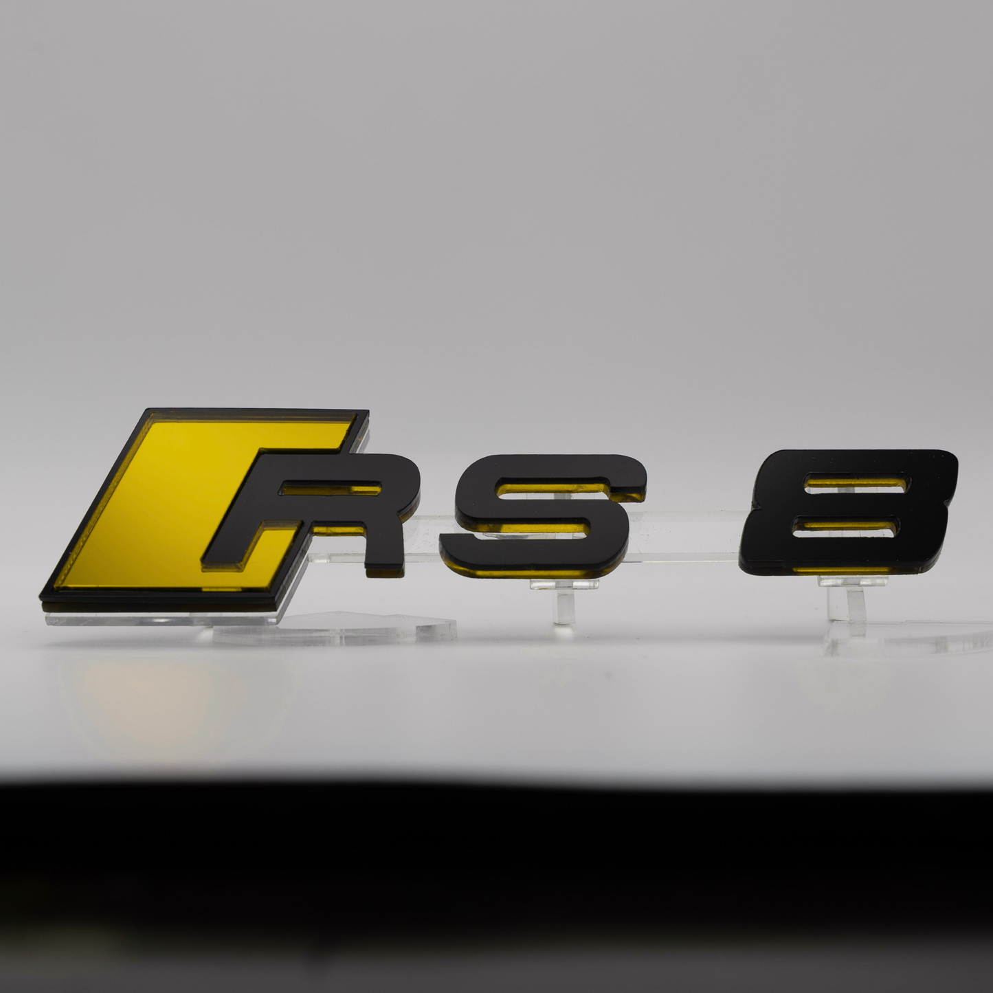 RS8