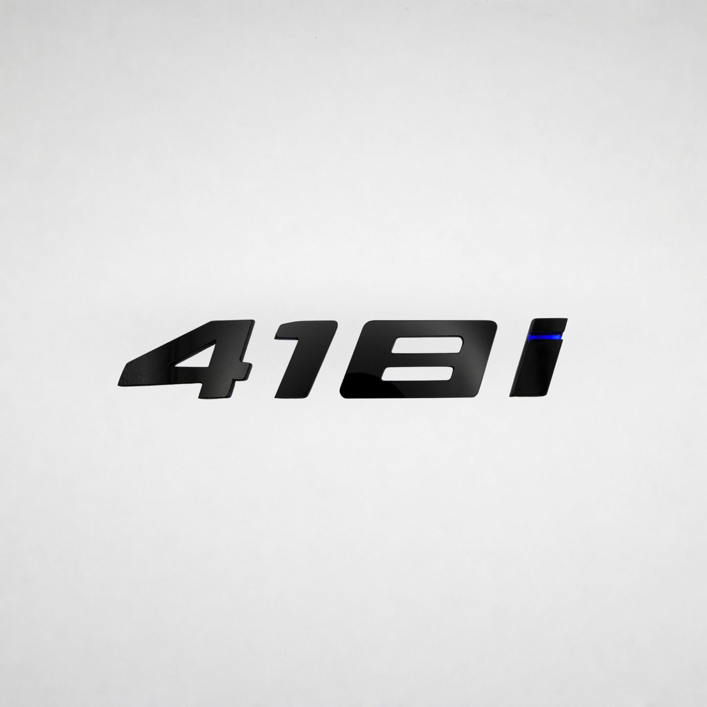 418i BMW Badge