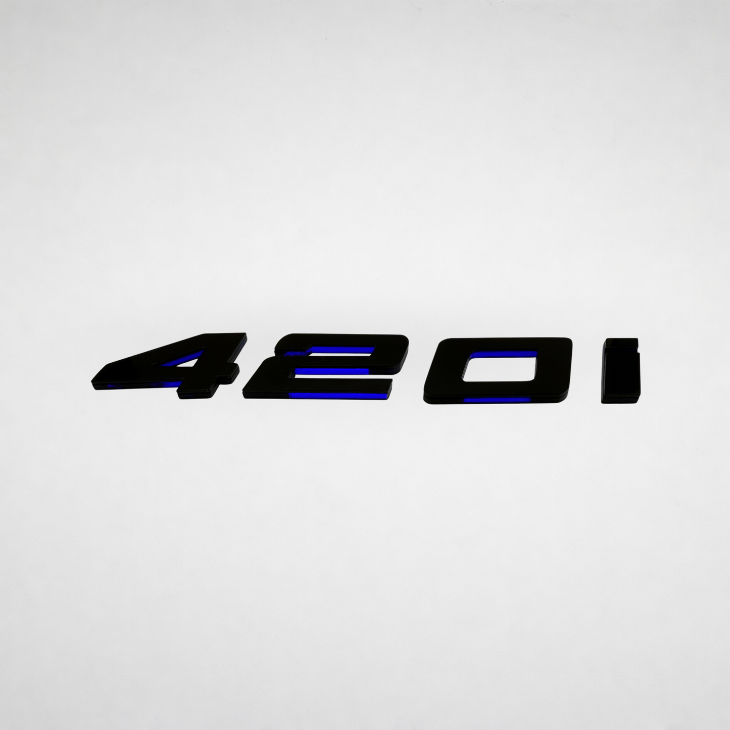 420i BMW Badge