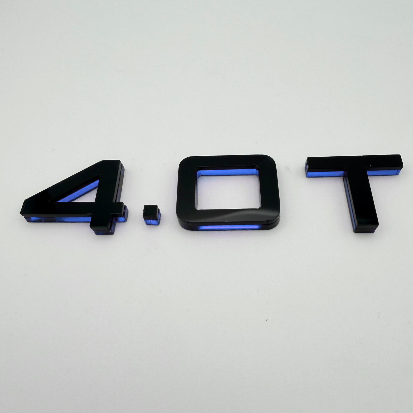 Audi 4.0 T Badge