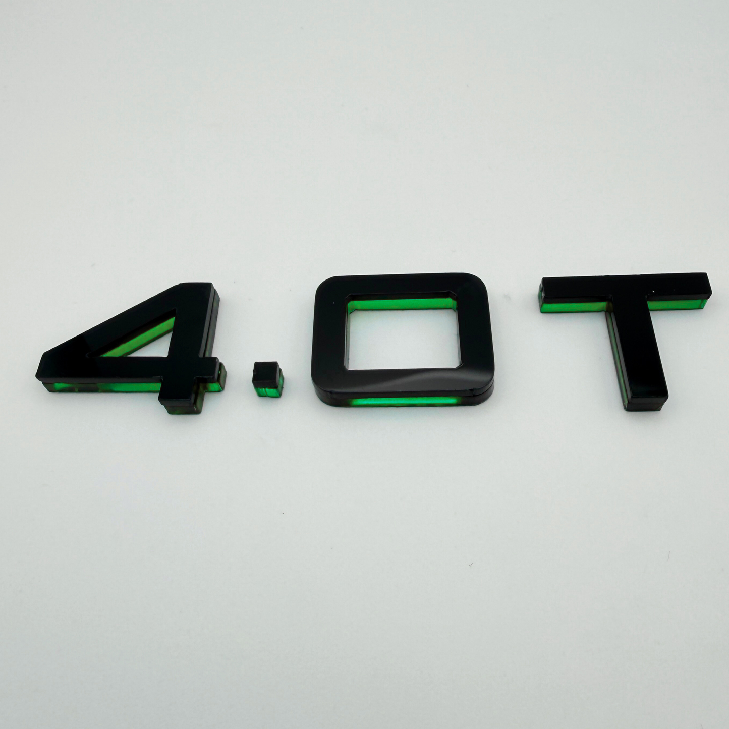 Audi 4.0 T Badge