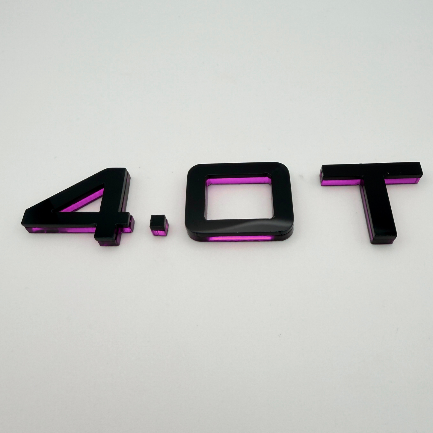 Audi 4.0 T Badge
