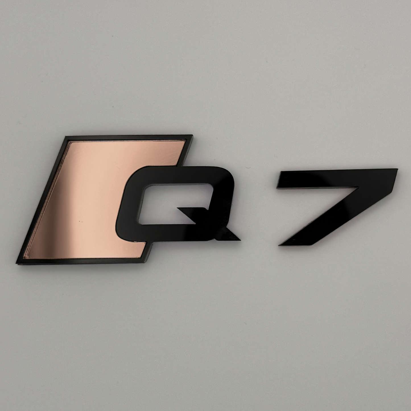Q7
