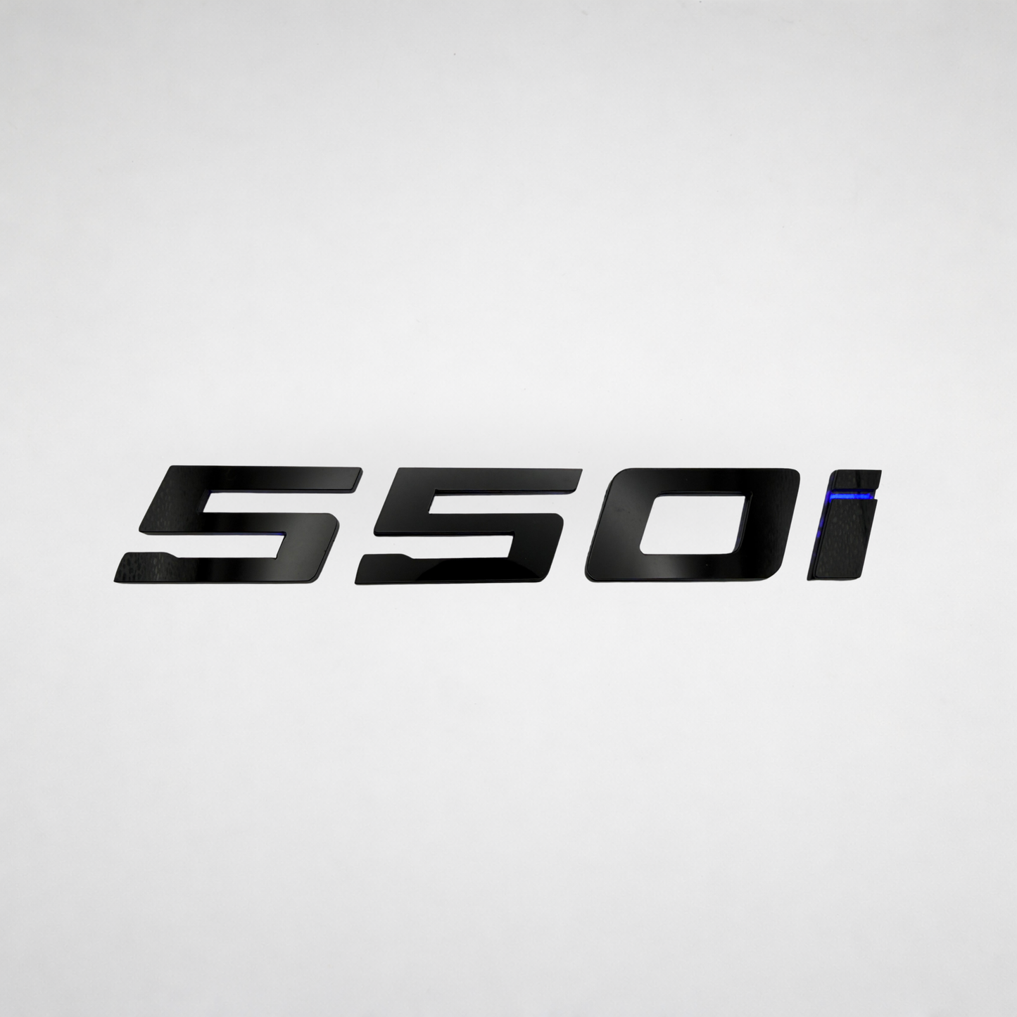550i BMW Badge