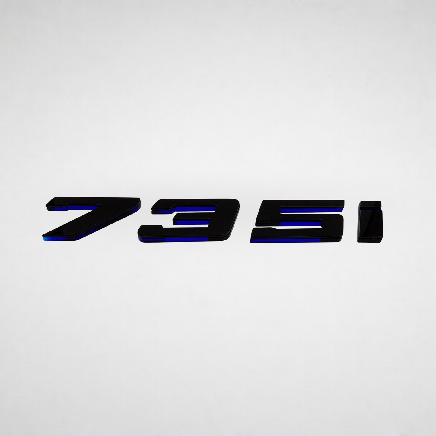 735i BMW Badge