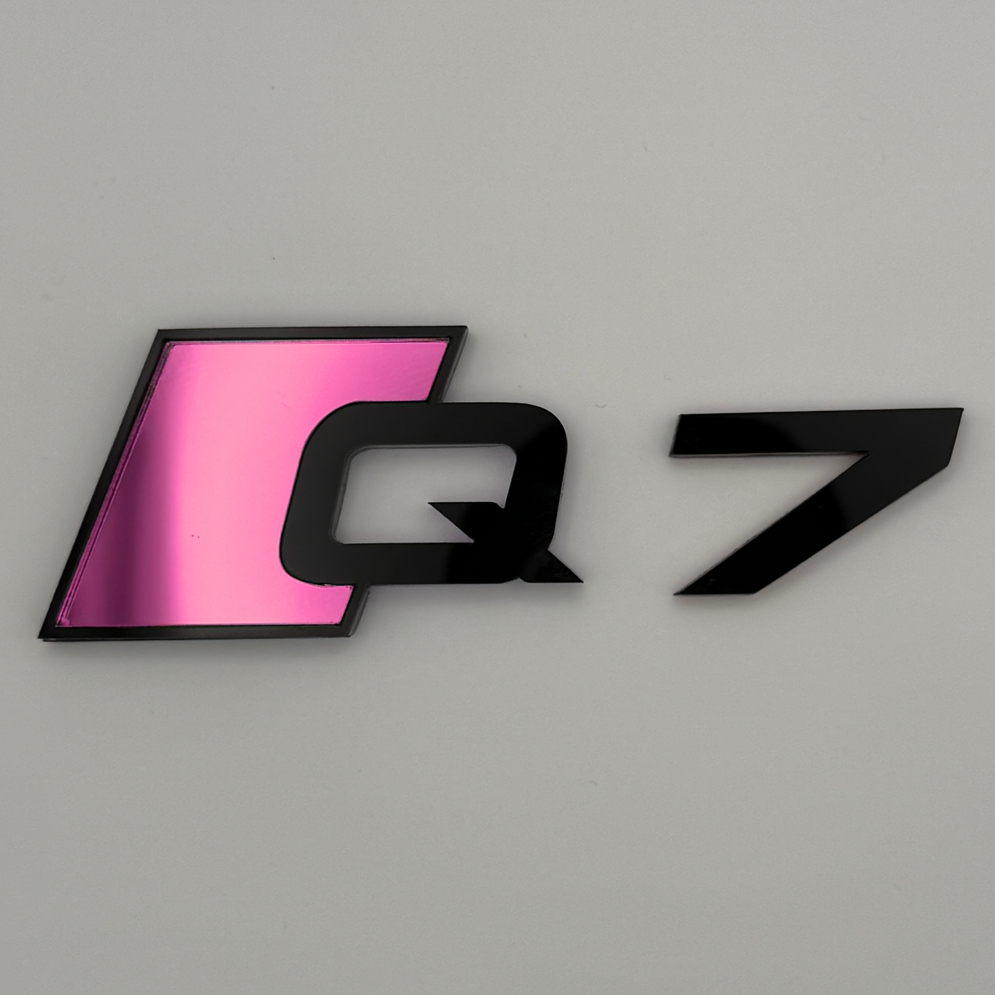 Q7