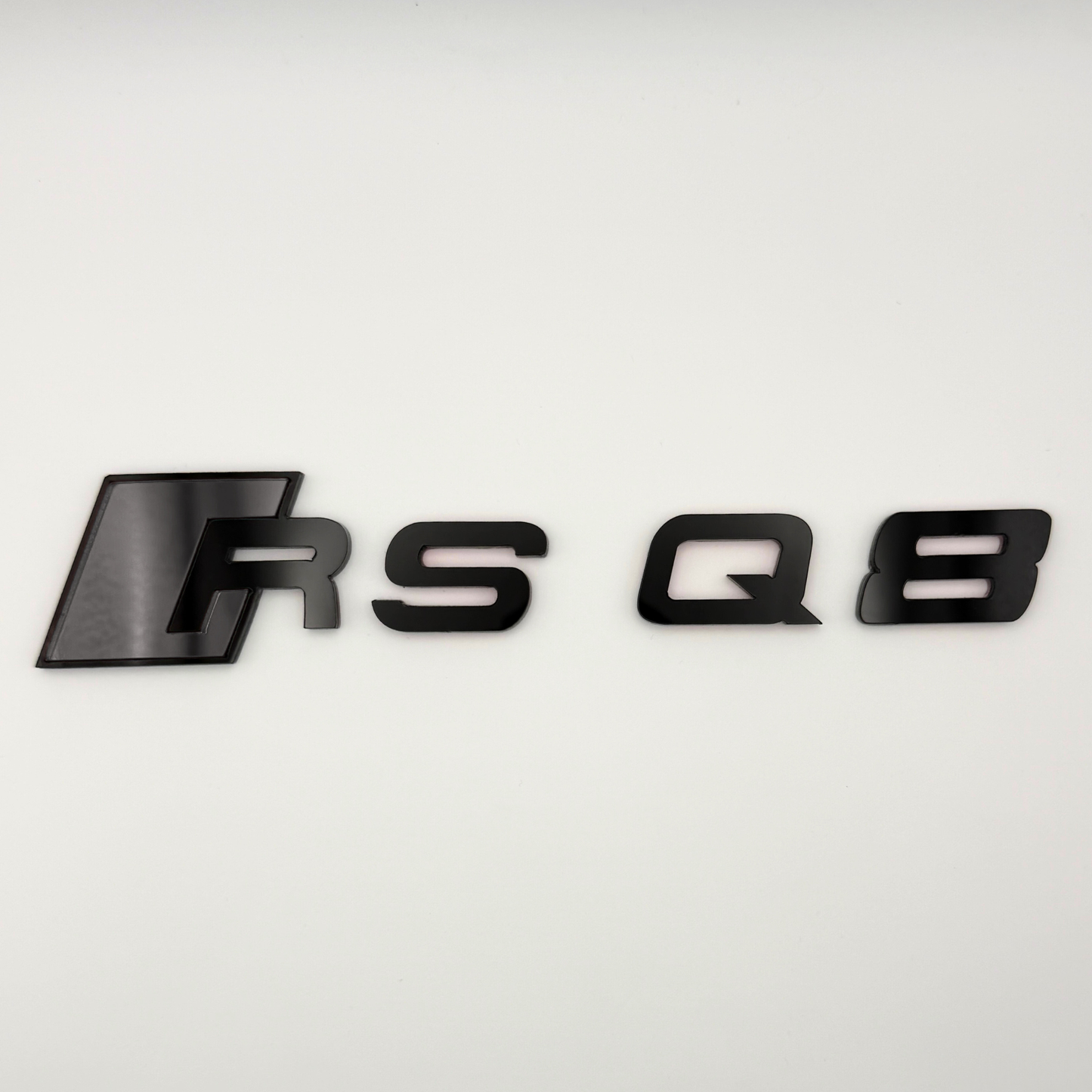 RS Q8