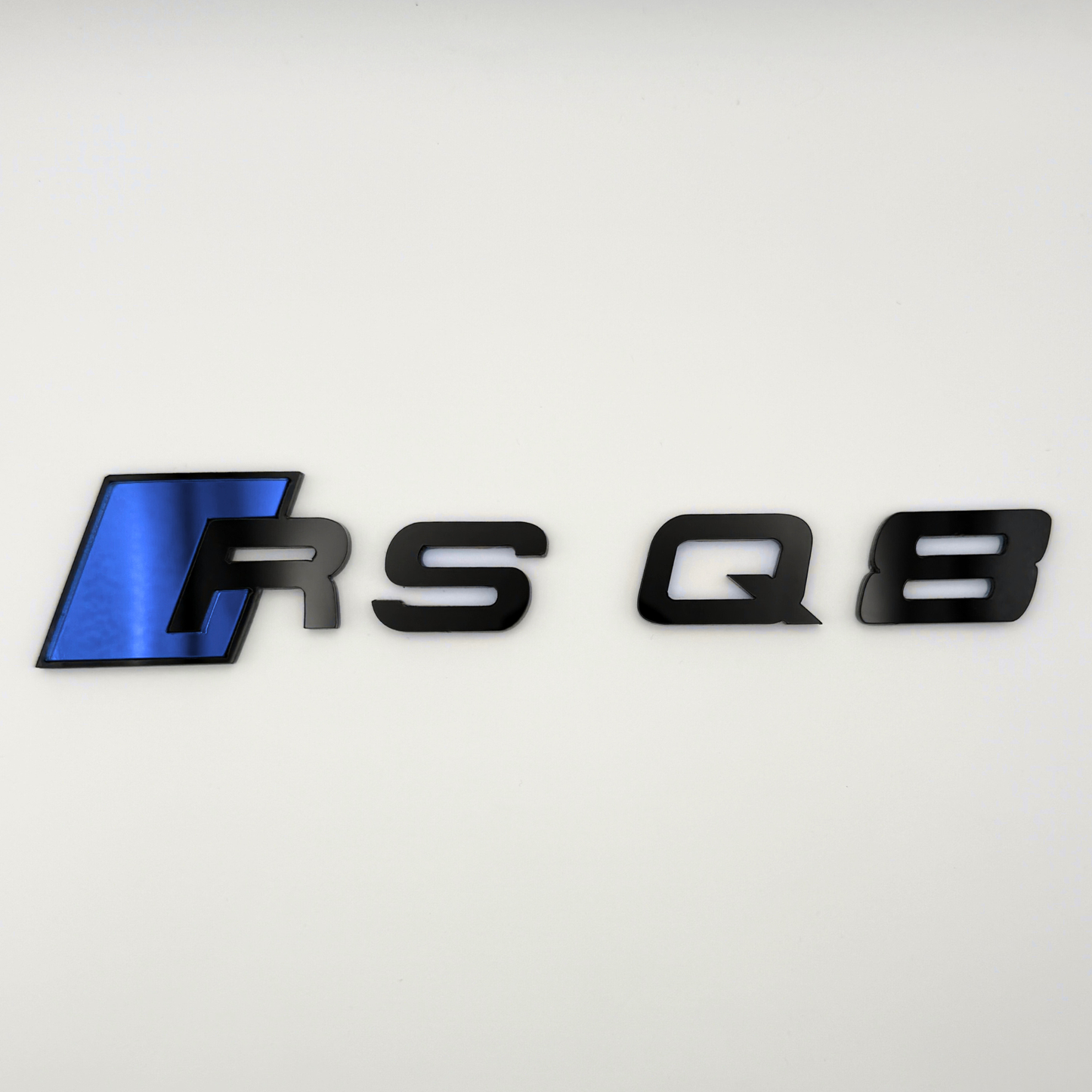 RS Q8