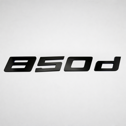 850d BMW Badge