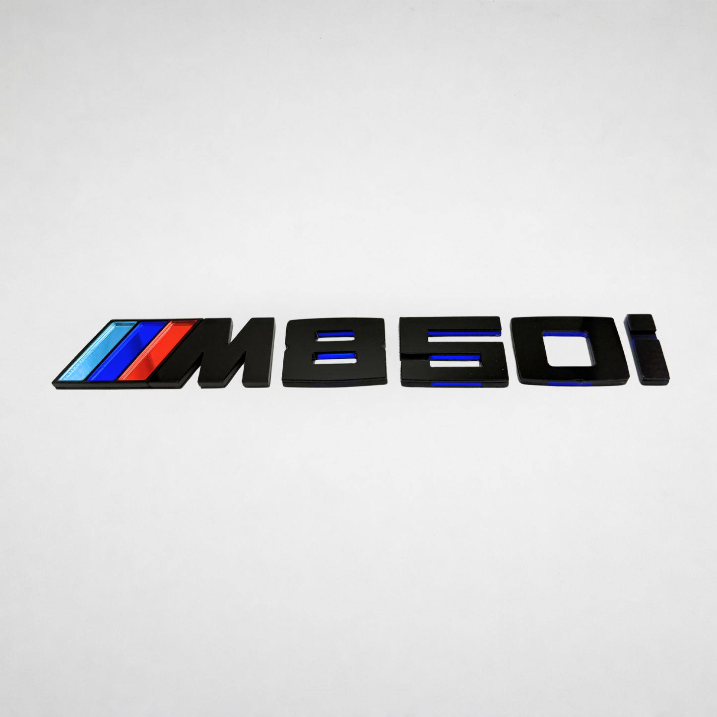 M850i BMW Badge