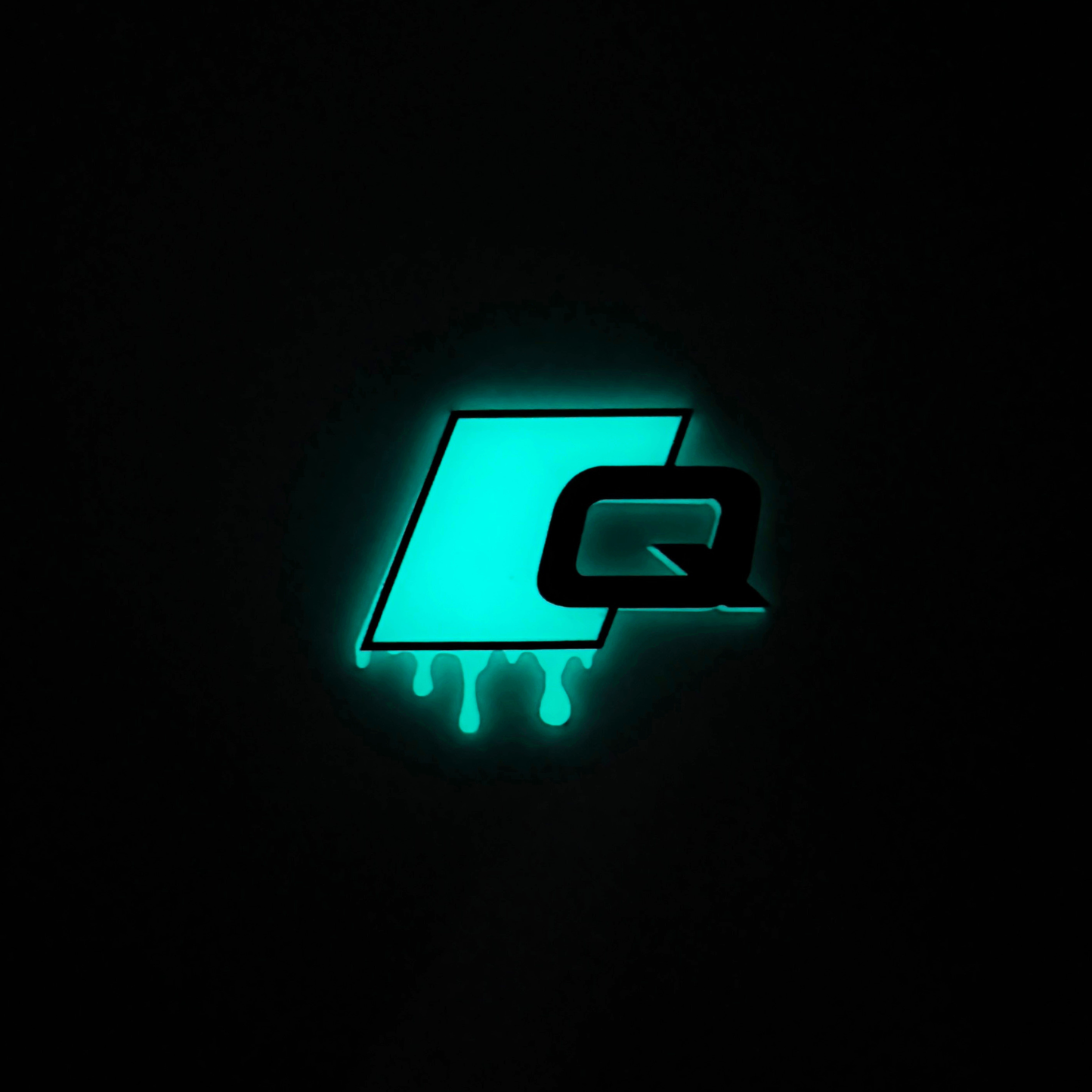 Audi Q Badge - Glowing (With Number)